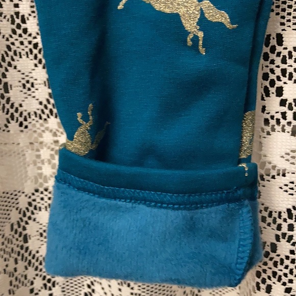 Girl’s size 8 Carter’s outfits. 2prs of leggings & 2 matching hoodies - all NWT! - Picture 7 of 10